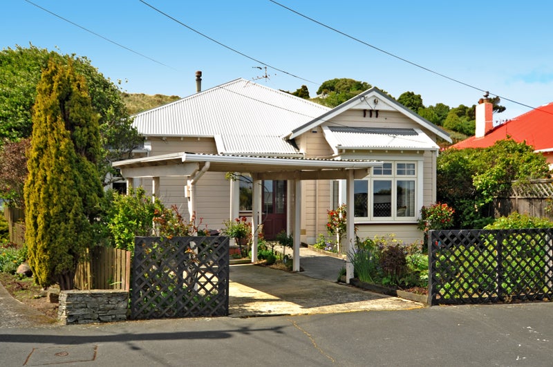 11 Tainui Road, Musselburgh, Dunedin - Carousel 1