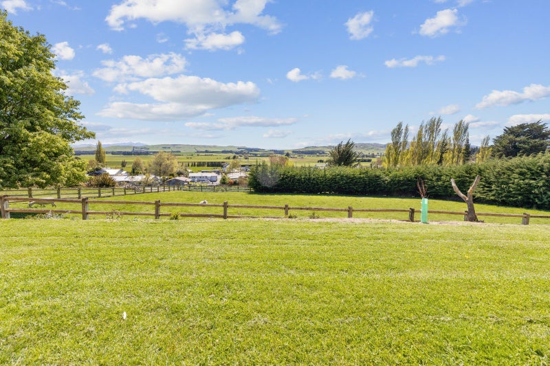 58 Littles Drive, Waikari, Waikari - Carousel 1