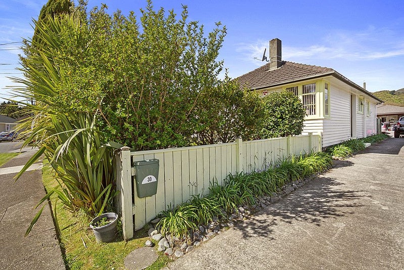 30 Colson Street, Avalon, Lower Hutt - Carousel 20