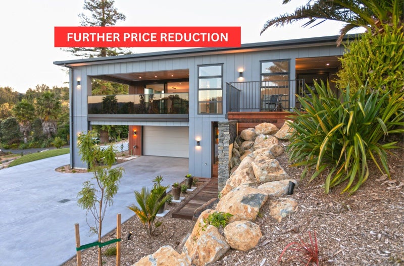 11 Titoki Lane, Whangamatā - Carousel 1