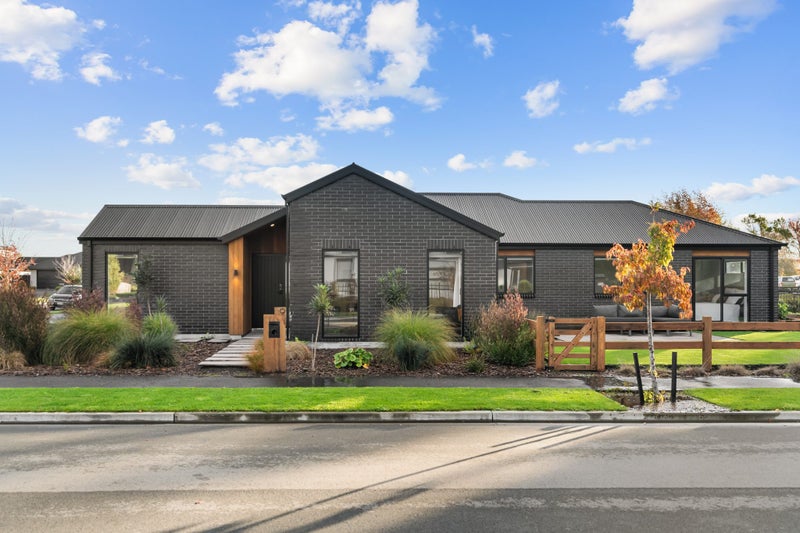 9 Tempering Drive, Halswell, Christchurch - Carousel 1