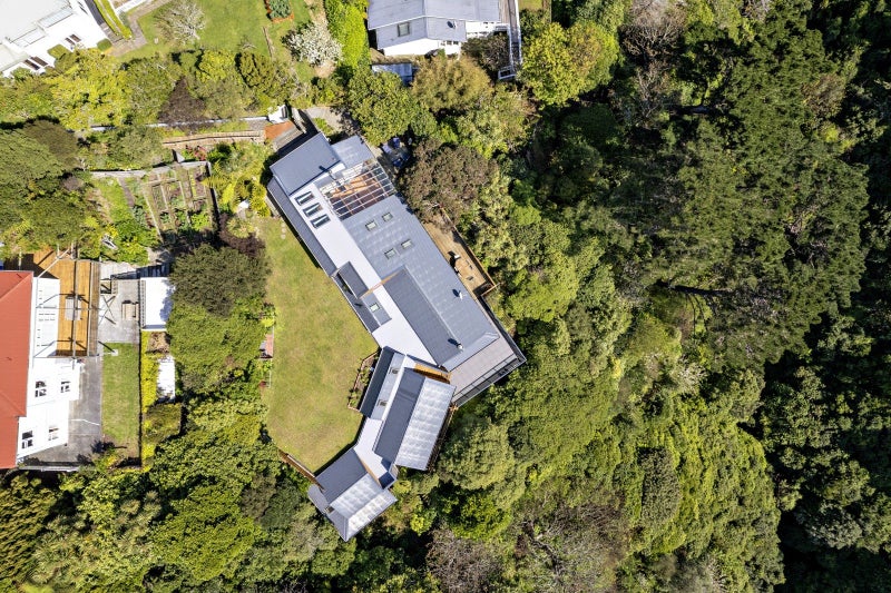188 Wadestown Road, Wadestown, Wellington - Carousel 2