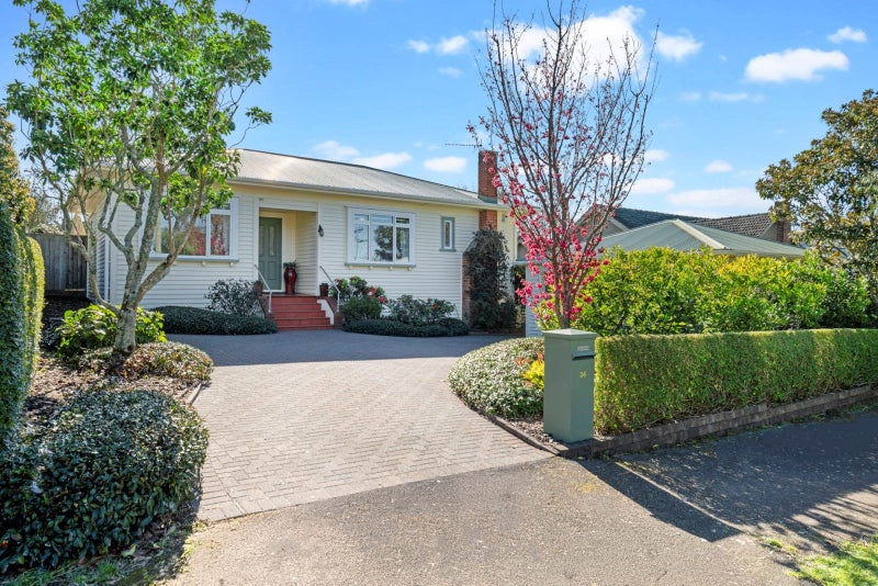 34 Kildare Avenue, Glendowie, Auckland - Carousel 1