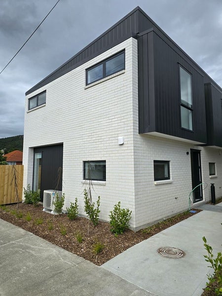 5/1 Rainey Grove, Taita, Lower Hutt - Carousel 1