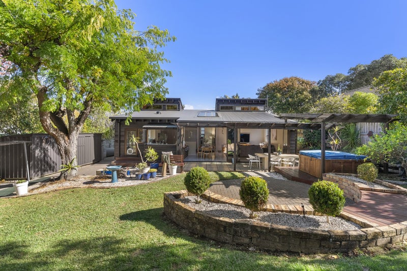 88A Beach Road, Mellons Bay, Auckland - Carousel 2