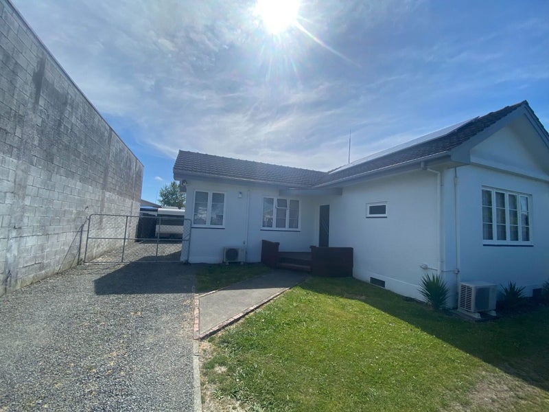 918 Heretaunga Street East, Parkvale, Hastings - Carousel 1