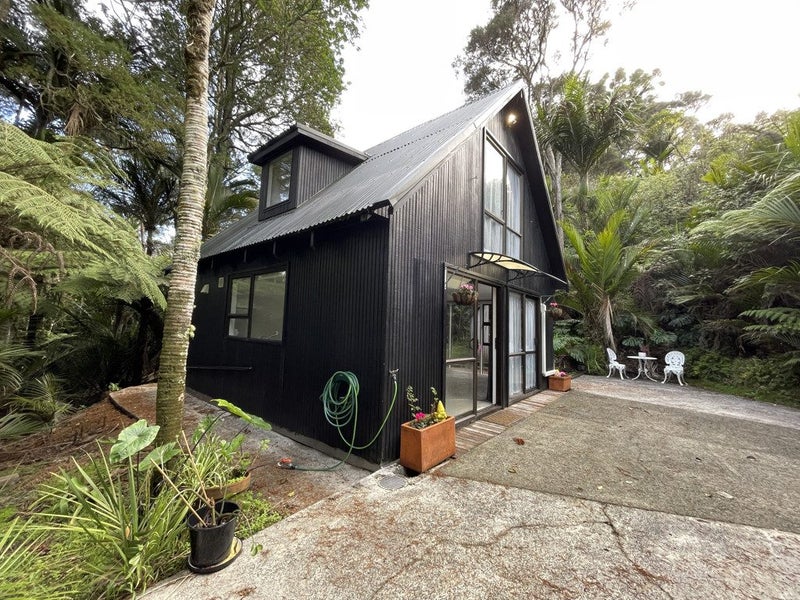57 Tainui Road, Titirangi, Auckland - Carousel 2