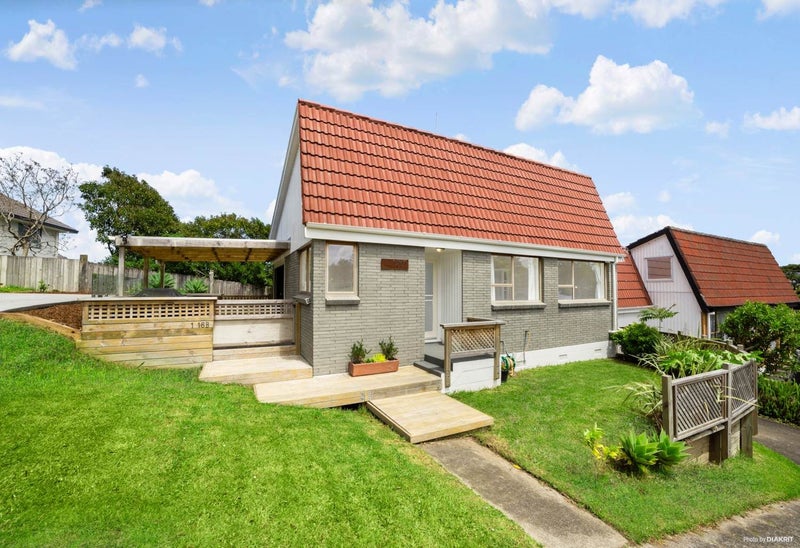 1/16B CAMROSE PL, Glenfield, Auckland - Carousel 1