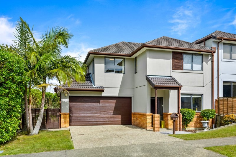 19 Greenbough Lane, Greenhithe, Auckland - Carousel 1