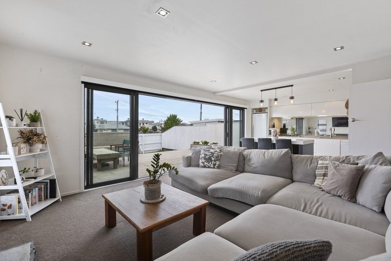 77 Pohutukawa Place, Bell Block, New Plymouth - Carousel 2