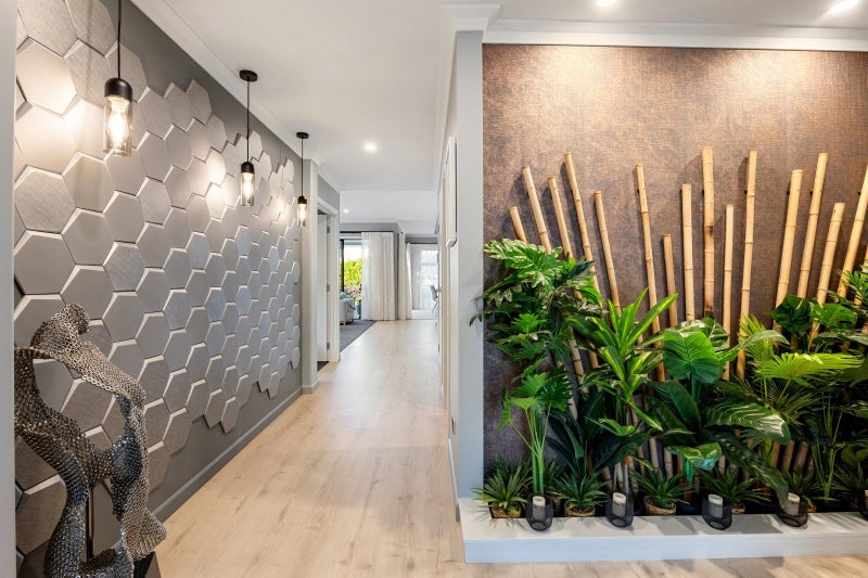 16 The Meadows Drive, Flagstaff, Hamilton - Carousel 2