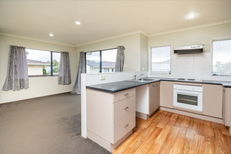 45 Borich Road, Sunnyvale, Auckland - Carousel 2