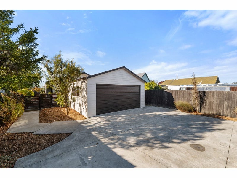 651 Ferry Road, Woolston, Christchurch - Carousel 26