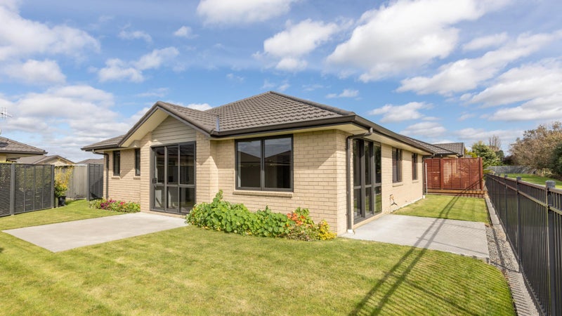 61/23 Matariki Avenue, Frimley, Hastings - Carousel 1