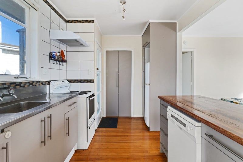 47 Manson Street, Gate Pa, Tauranga - Carousel 2