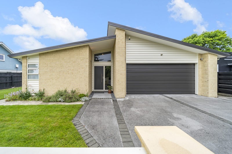 30 Avalon Crescent, Avalon, Lower Hutt - Carousel 1