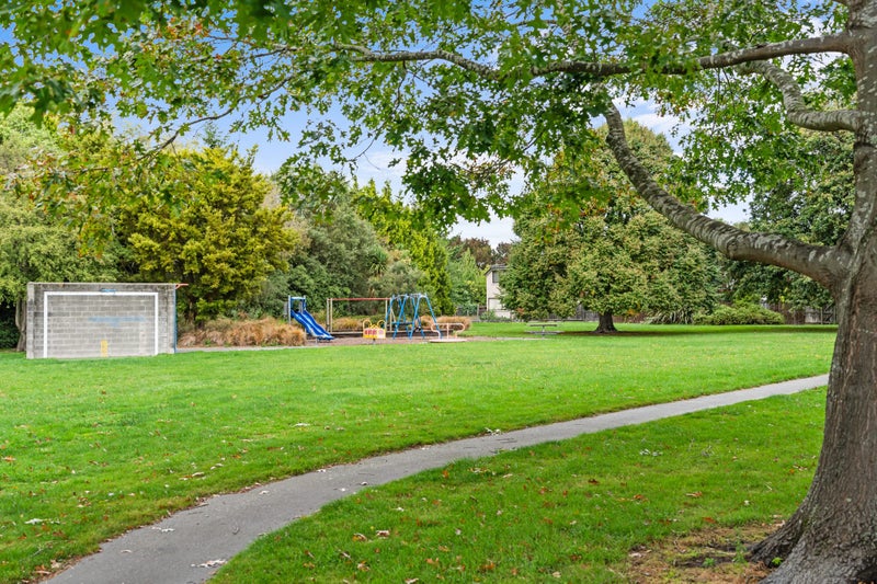 3/5 Shearer Avenue, Papanui, Christchurch - Carousel 16