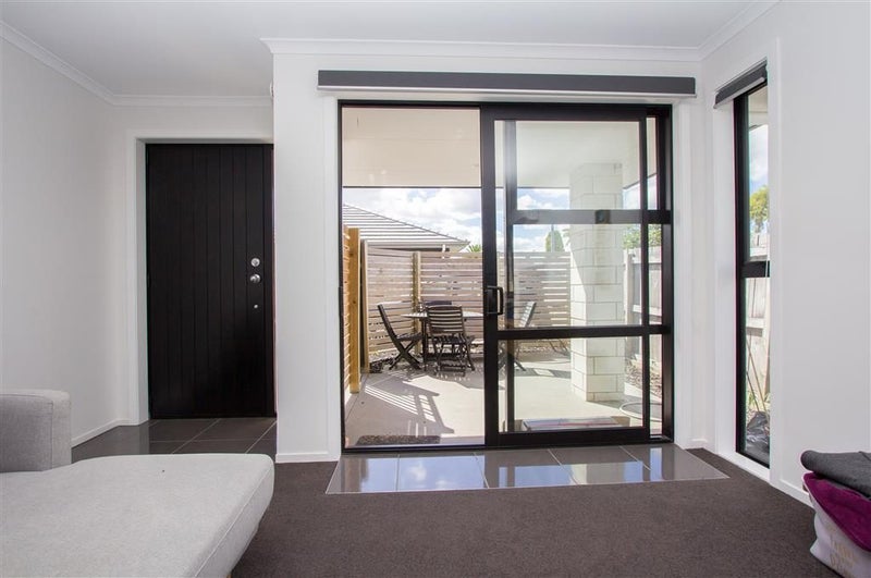 9A Warwick Avenue, St Andrews, Hamilton - Carousel 2