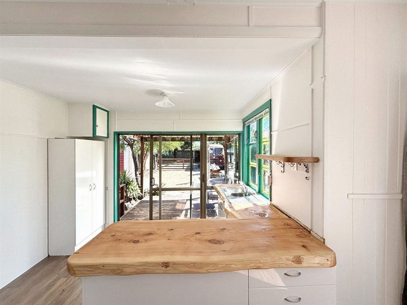 13 Pannell Avenue, Wainoni, Christchurch - Carousel 2