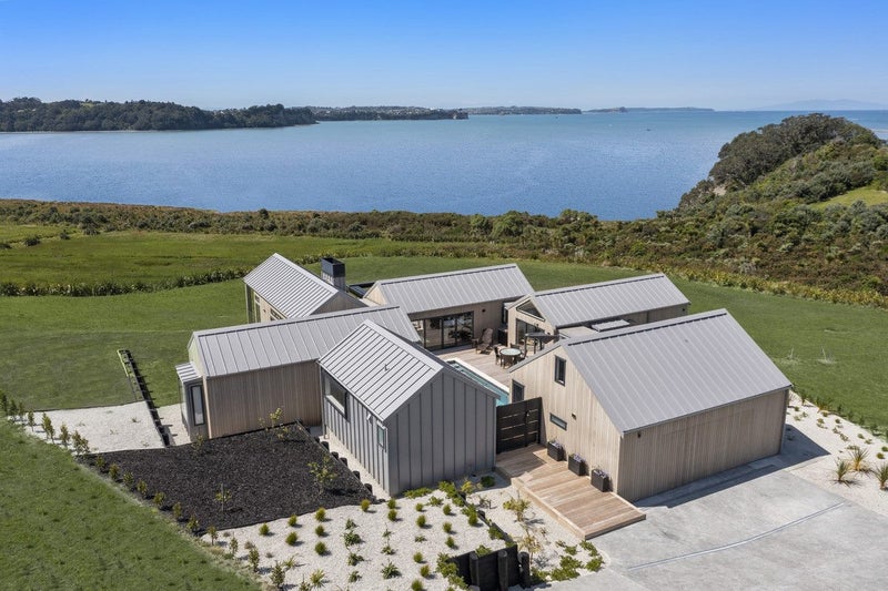 5 Takahuri Place, Albany - Carousel 1