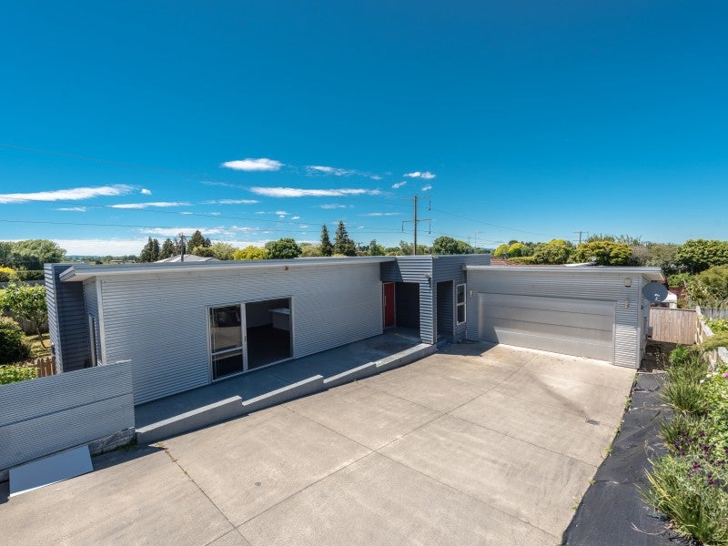 23 Wiltshire Drive, Huntington, Hamilton - Carousel 2