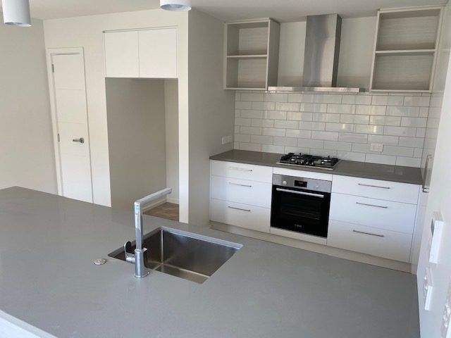 162B NAVIGATION DR, Whitby, Porirua - Carousel 2