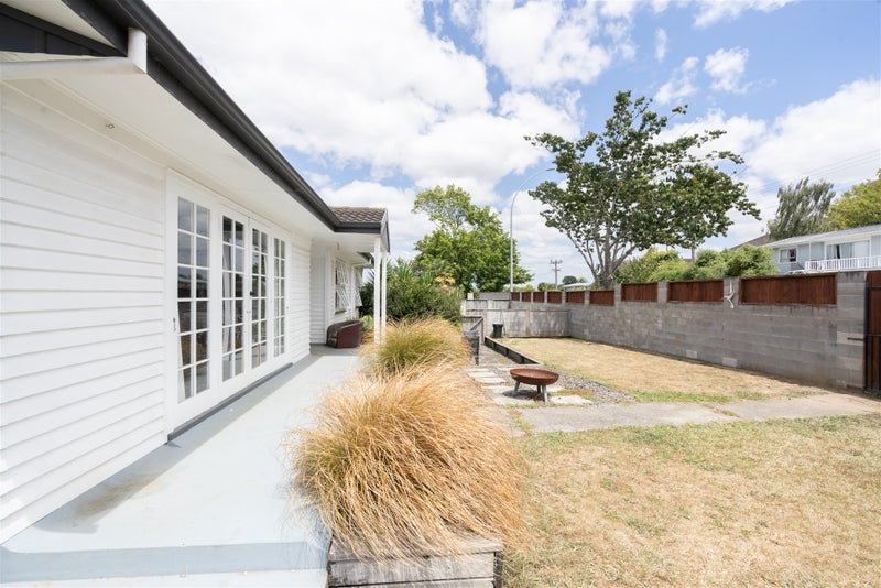 169 Tuhikaramea Road, Dinsdale, Hamilton - Carousel 20