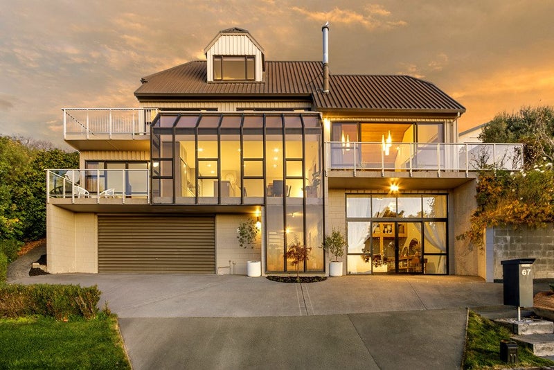 67 Penruddock Rise, Westmorland, Christchurch - Carousel 1