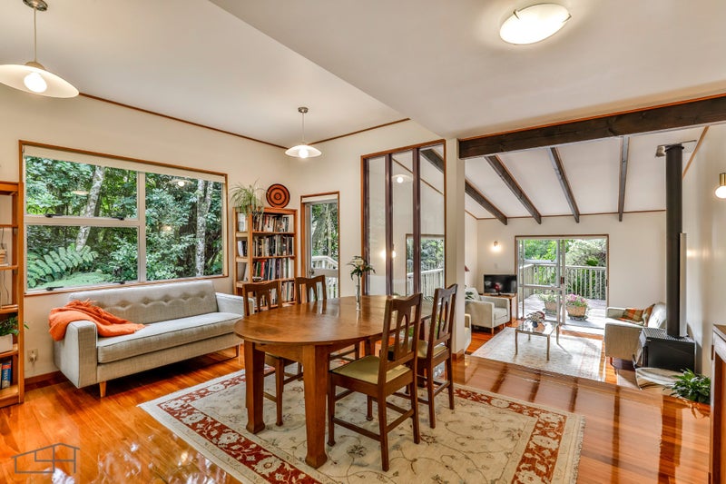 3 Paturoa Road, Titirangi, Auckland - Carousel 1