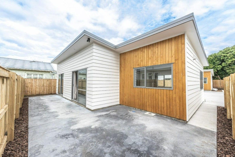 77A Thatcher Street, Castlecliff, Whanganui - Carousel 1
