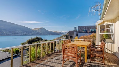 367 Peninsula Road, Kelvin Heights, Queenstown - Carousel 1