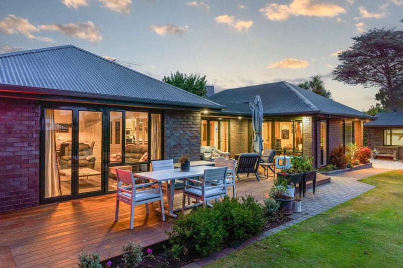 2/90 Woodham Road, Linwood, Christchurch - Carousel 1