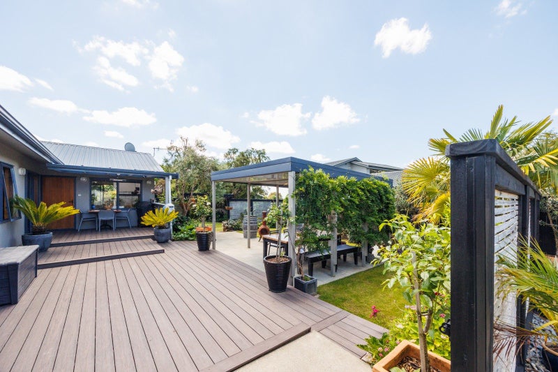 23 Abby Road, Fitzherbert, Palmerston North - Carousel 1