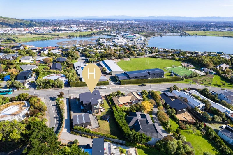 83 Major Hornbrook Road, Mount Pleasant, Christchurch - Carousel 33