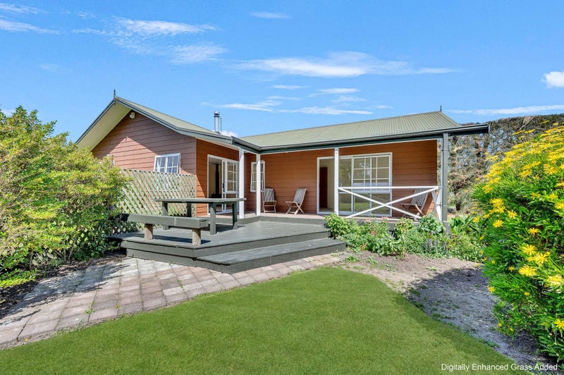 16 Maltby Street, Meeanee, Napier - Carousel 1