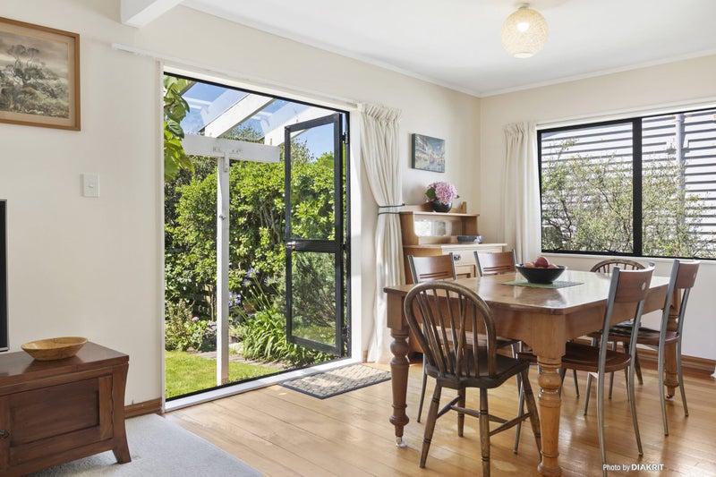 23 Pinnacle Street, Seatoun, Wellington - Carousel 2