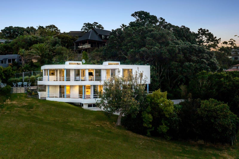 32 Whale Cove, Stanmore Bay, Whangaparaoa - Carousel 1
