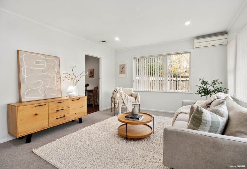 3/3 Walsall Street, Avondale, Auckland - Carousel 2