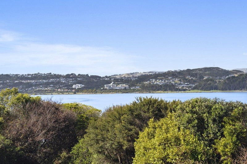 63 Waiuta Street, Titahi Bay, Porirua - Carousel 2