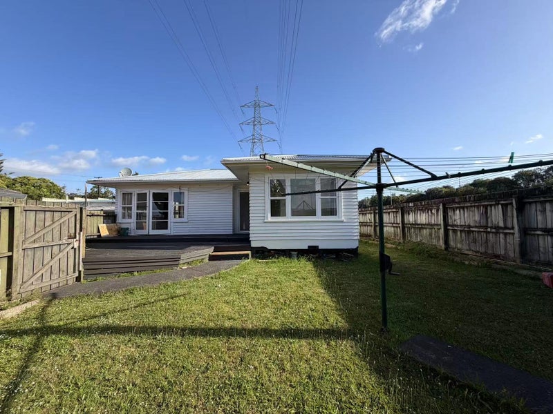 0 Grey Street, Clive - Carousel 18