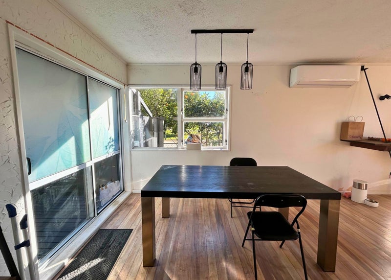 88 Glendene Avenue, Glendene, Auckland - Carousel 2