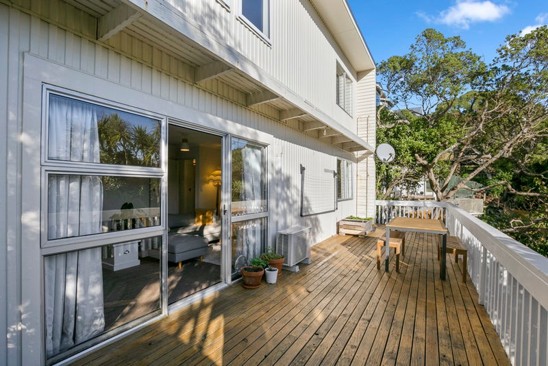 36 Hanover Street, Wadestown, Wellington - Carousel 2