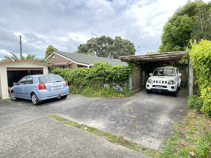 2/17 Sudan Avenue, Milford, Auckland - Carousel 19