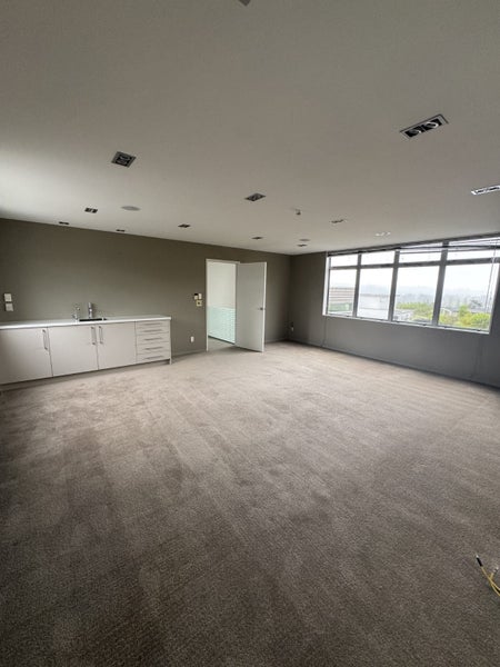 77 Kittiwake Drive, Schnapper Rock, Auckland - Carousel 2