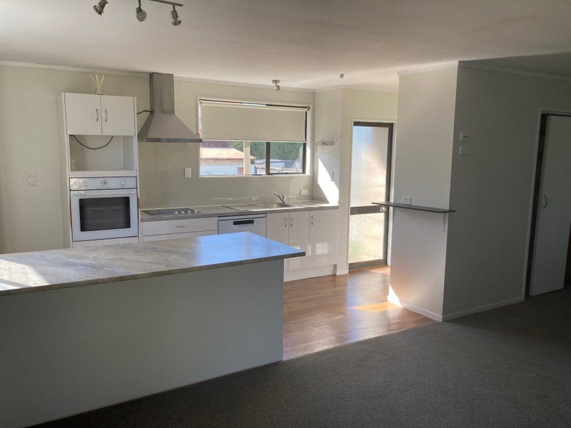 29 Rolleston Street, Kihikihi, Te Awamutu - Carousel 2