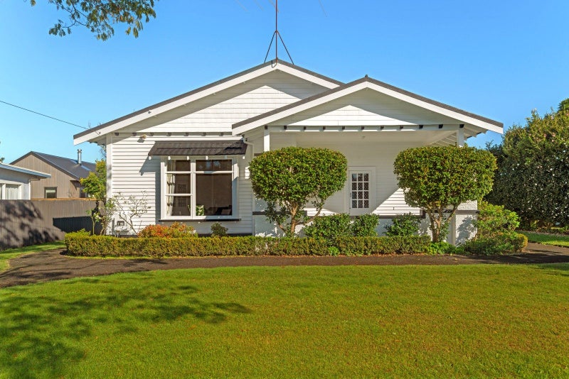 58 Clifford Street, Whataupoko, Gisborne - Carousel 1