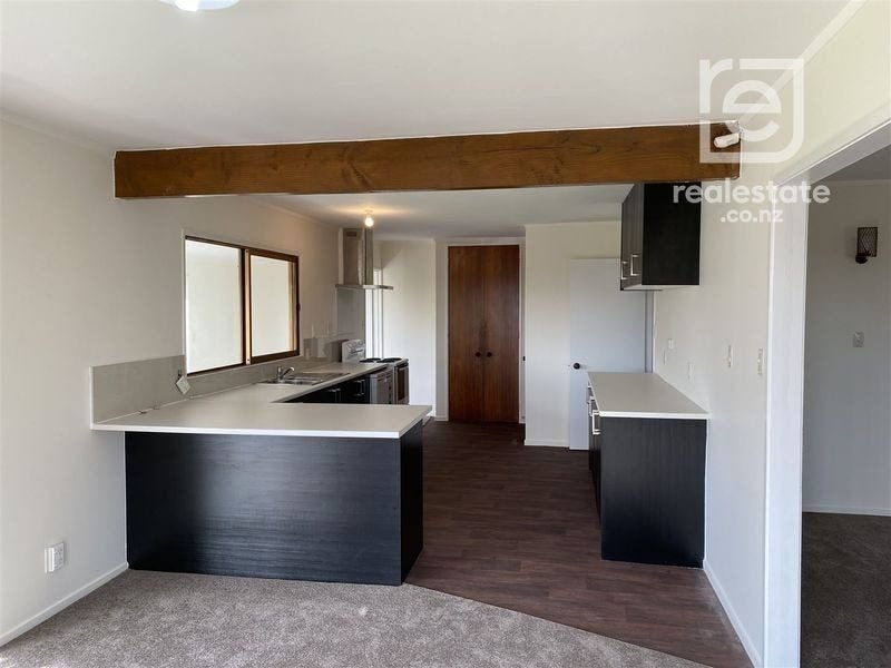 68 Gossamer Drive, Pakuranga Heights, Auckland - Carousel 2