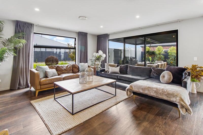 8 Mueller Drive, Oceanview, Timaru - Carousel 2