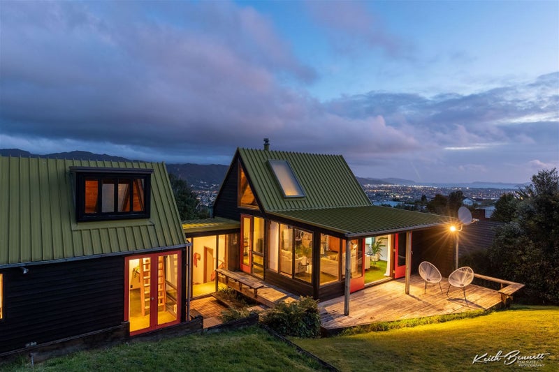 30 Sunshine Crescent, Kelson, Lower Hutt - Carousel 2