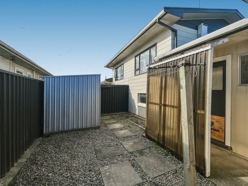 1 Cohen Place, Milson, Palmerston North - Carousel 10
